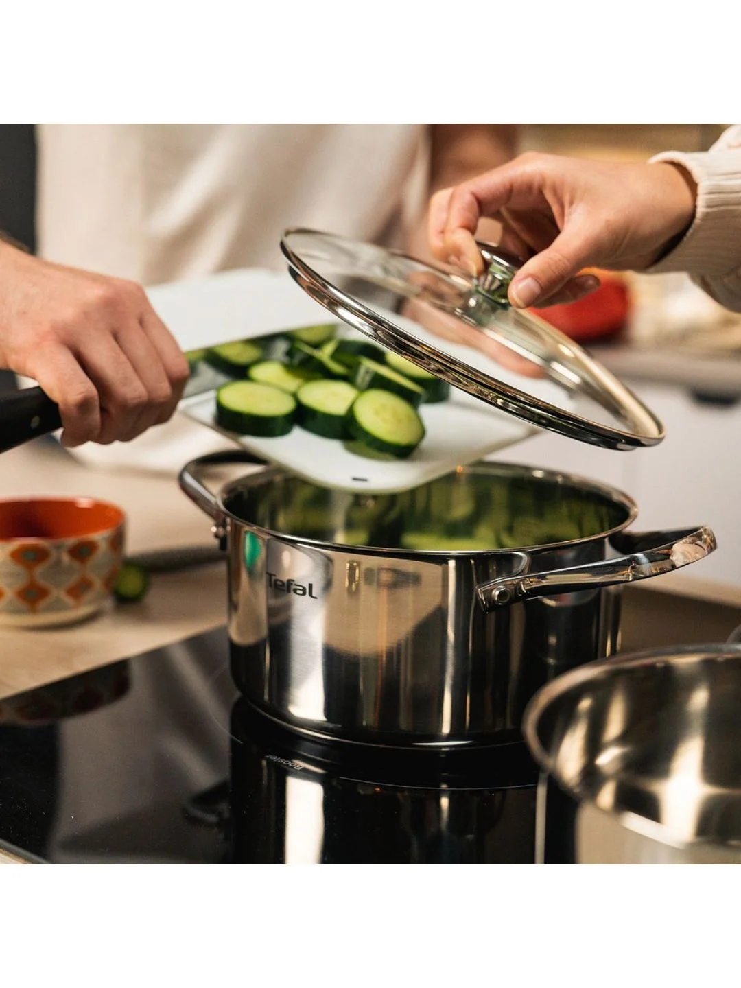 Серебряный кастрюля 3.1 л Tefal Cook Eat B9214474 с крышкой 20 см