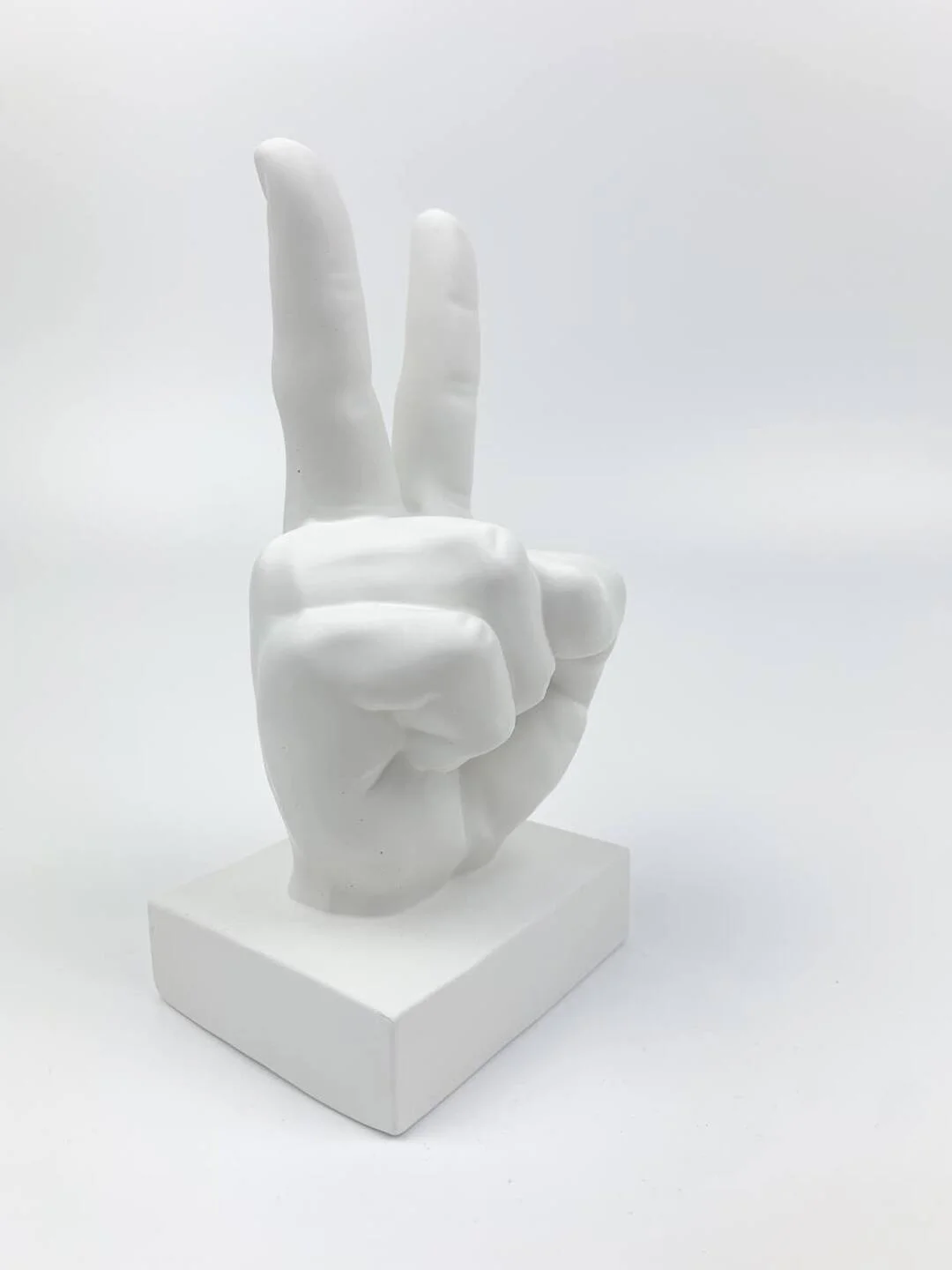 Статуэтка жест Peace / мир