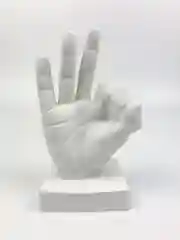 Статуэтка жест Ok / Okey / Окей