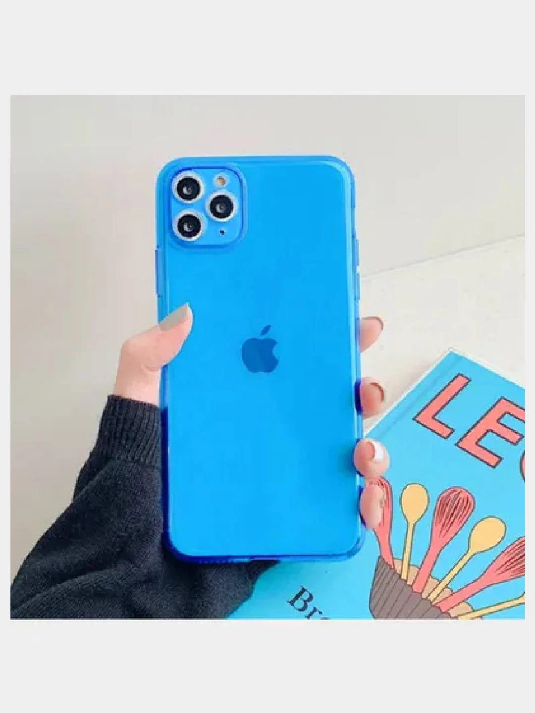 Голубой чехол для iPhone 11, 12, 7/8 Неоновый