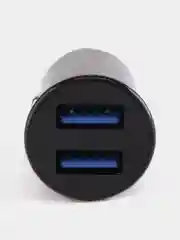 Автомобильное зарядное устройство для смартфона