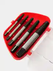 Экстракторы для выкручивания сломанных болтов, саморезов, шурупов