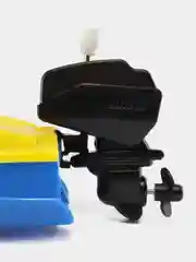 Желтый заводная лодка