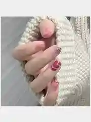 Накладные ногти короткие с дизайном форма Квадрат