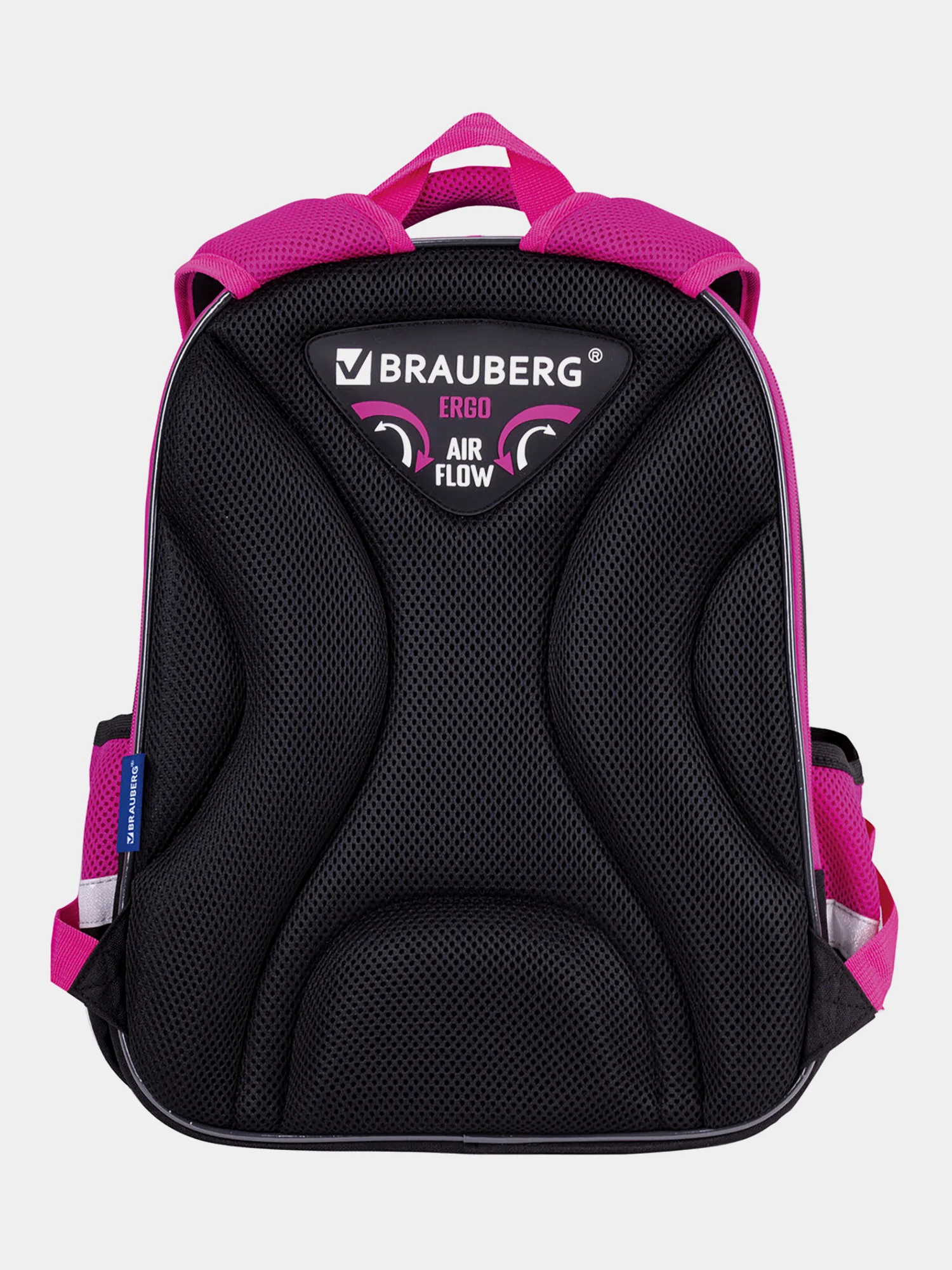 Рюкзак школьный для девочки Brauberg Quadro, 3 отделения, с брелоком, Black cat, 271358