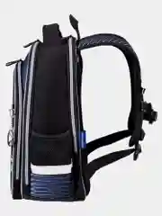 Рюкзак школьный для мальчика Brauberg Quadro, 3 отделения, с брелоком, Sport car, 271359