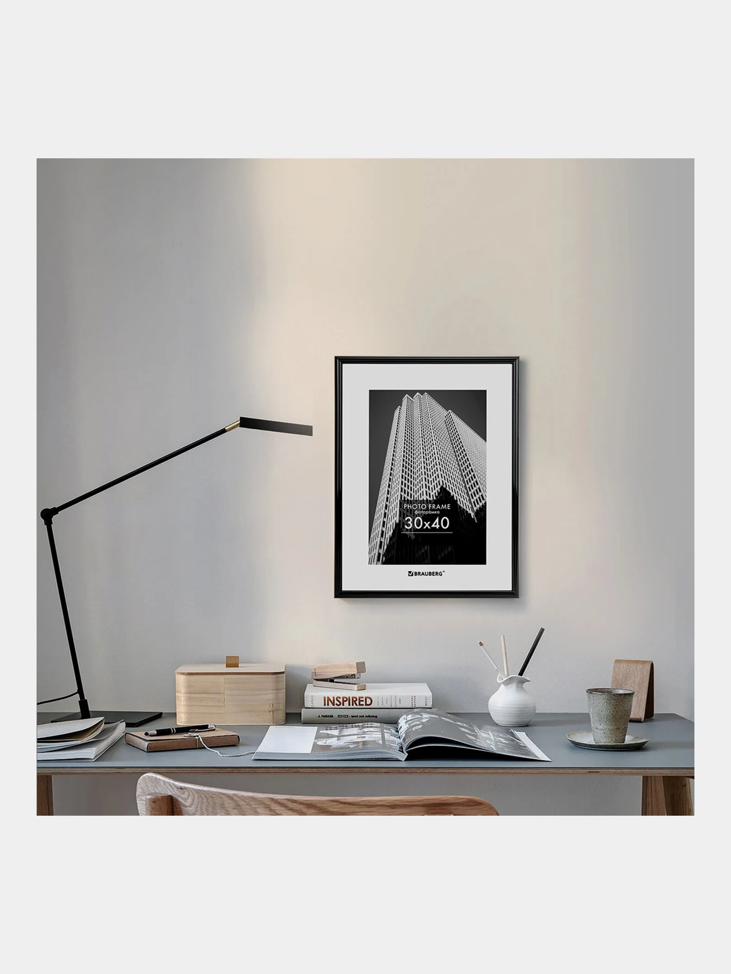 Рамка для фотографий на стену А3 30х40 см, пластик, черная, Brauberg Original, 391230