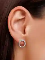 Круглые серьги-колечки со стразами, гвоздики