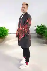 Багровый хаори, кимоно