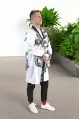 Багровый хаори, кимоно