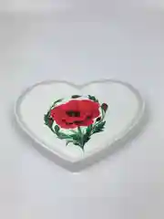 Красный подставка из гипса "Сердце"