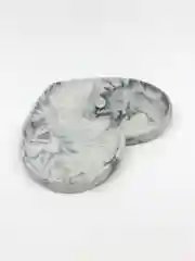 Серый подставка из гипса "Сердце"
