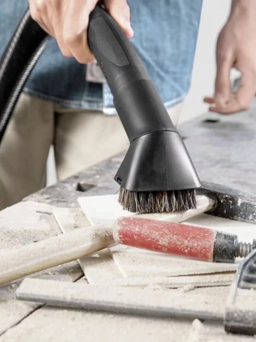 Желтый бытовой пылесос, строительный пылесос Karcher WD 3 P V-17/4/20 Workshop (1.628-175.0)