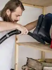 Желтый бытовой пылесос KARCHER WD 5 S V-25/5/22, для влажной и сухой уборки, 1.628-350.0