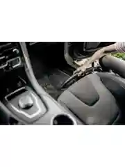 Желтый бытовой пылесос KARCHER WD 5 S V-25/5/22, для влажной и сухой уборки, 1.628-350.0