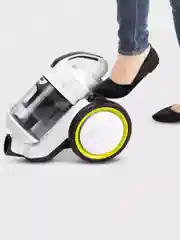 Белый пылесос Karcher VC 3 Floor (1.198-059.0)