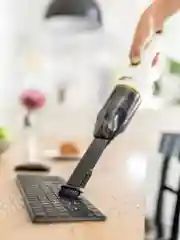 Белый пылесос ручной Karcher CVH 2-4 (1.198-450.0)