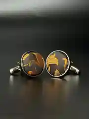 Запонки со вставкой из ткани