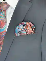 Платок паше в нагрудный карман пиджака
