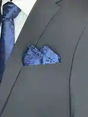 Платок паше в нагрудный карман пиджака