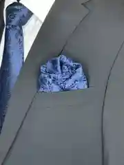 Платок паше в нагрудный карман пиджака