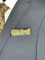 Платок паше в нагрудный карман пиджака
