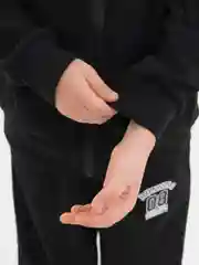 Черный детский костюм, утепленный