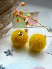 Желтый бусины, подвески меховые, набор из 2 бусин, 20 цветов