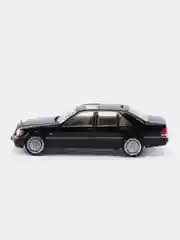 Черный масштабная металлическая модель авто 1:24 MERCEDES-BENZ W140