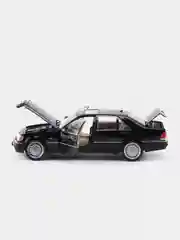 Черный масштабная металлическая модель авто 1:24 MERCEDES-BENZ W140