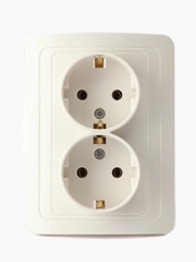 Розетка Smartbuy SBE-02w-16-S2-Z, 2 гнезда, 16А,  с заземлением, белая