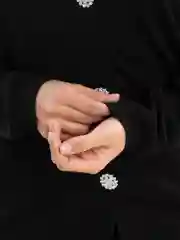 Черный женский костюм