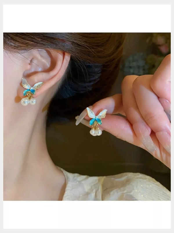 Серьги бижутерия