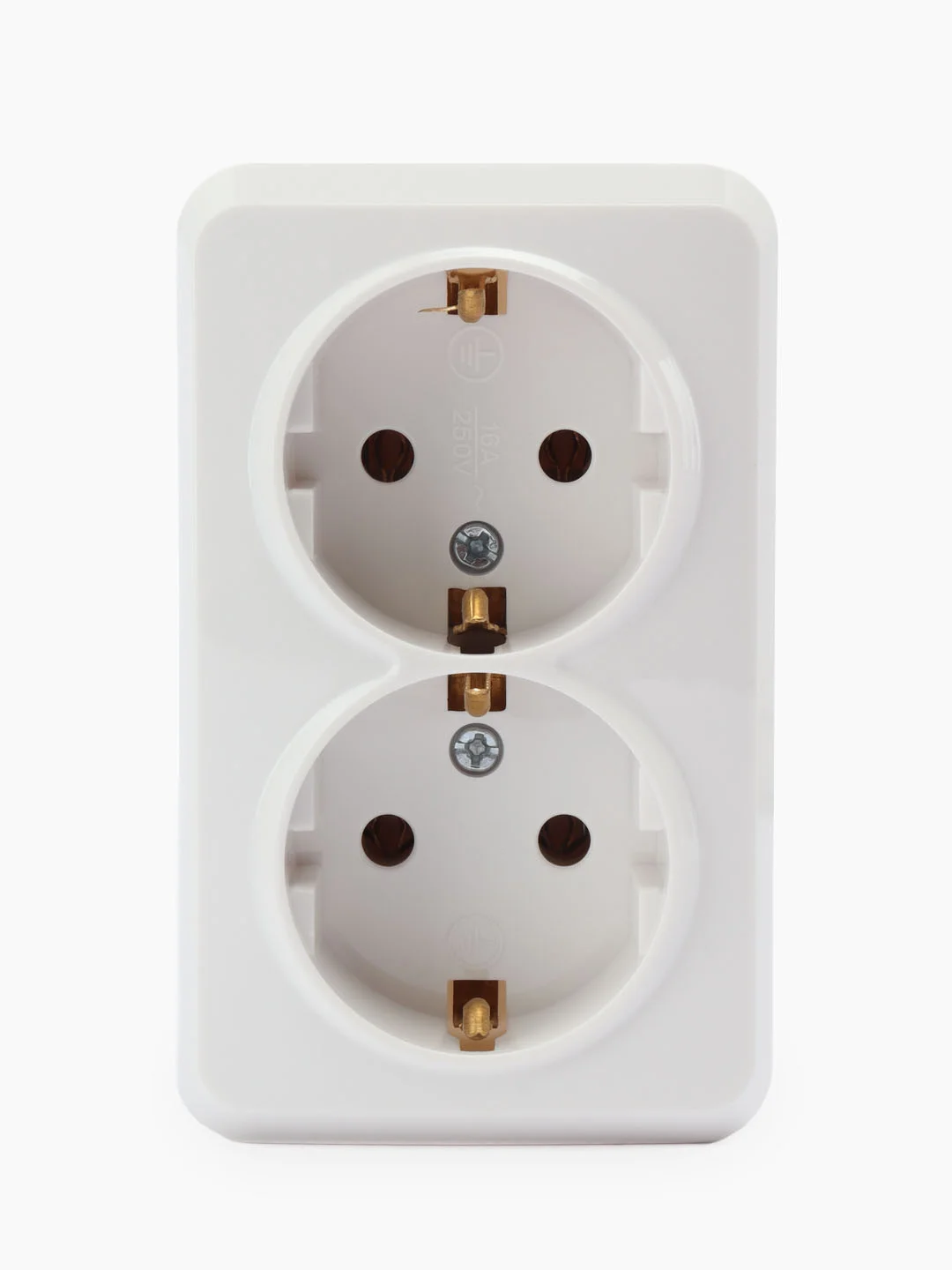 Розетка Smartbuy SBE-03w-16-S2-Z, 2 гнезда, 16А, с заземлением, белая