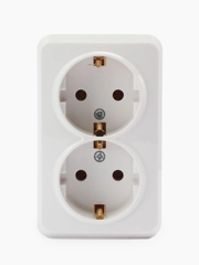 Розетка Smartbuy SBE-03w-16-S2-Z, 2 гнезда, 16А, с заземлением, белая