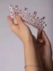 Розовый диадема, корона со стразами
