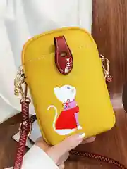 Желтый сумка кросс боди, с кошечкой