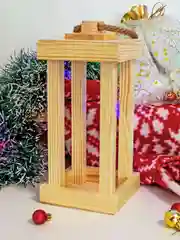 Фонарь деревянный декоративный