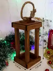 Фонарь деревянный декоративный