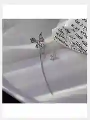 Серьги бижутерия