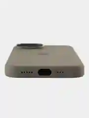 Серый силиконовый чехол MagSafe для iPhone 15