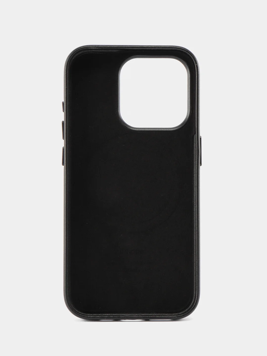 Черный кожаный чехол Leather Case для iPhone 15 Pro с функцией MagSafe