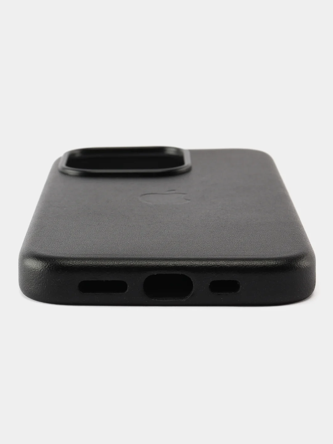 Черный кожаный чехол Leather Case для iPhone 15 Pro с функцией MagSafe