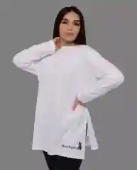 Белый лонгслив женский, с разрезом