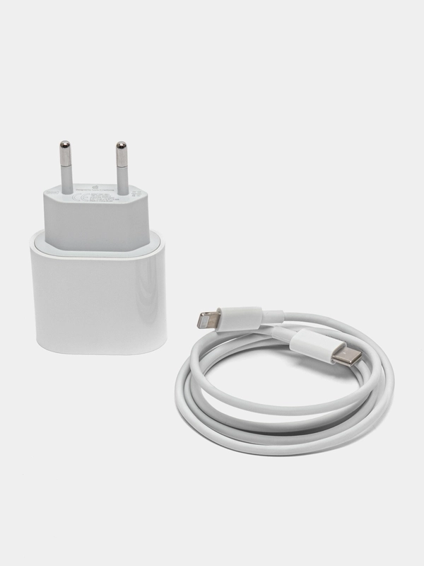 Зарядное устройство для iPhone, с кабелем Type-C-Lightning, 20W