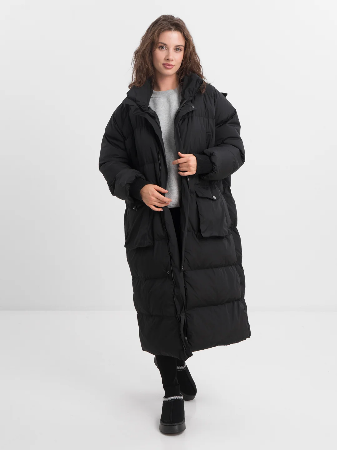 Черный куртка ЖЕНСКАЯ ЗИМА РАЗМЕР OVERSIZE (44-50)