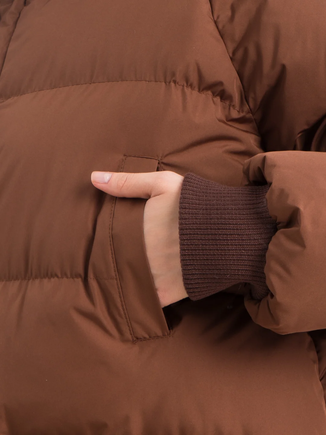 Шоколадный куртка ЖЕНСКАЯ ЗИМА РАЗМЕР OVERSIZE (44-50)