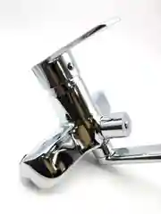 СМЕСИТЕЛЬ ДЛЯ ВАННОЙ С ДЛИННЫМ ИЗЛИВОМ TEYMI LORI, ХРОМ T10222