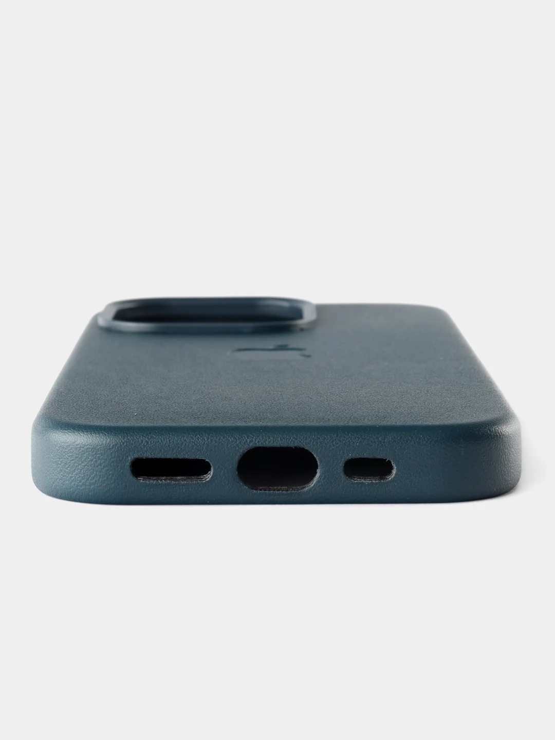 Морской кожаный чехол Leather Case для iPhone 14 Pro с функцией MagSafe