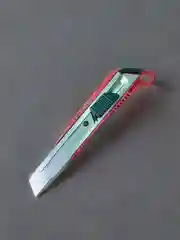 Красный нож